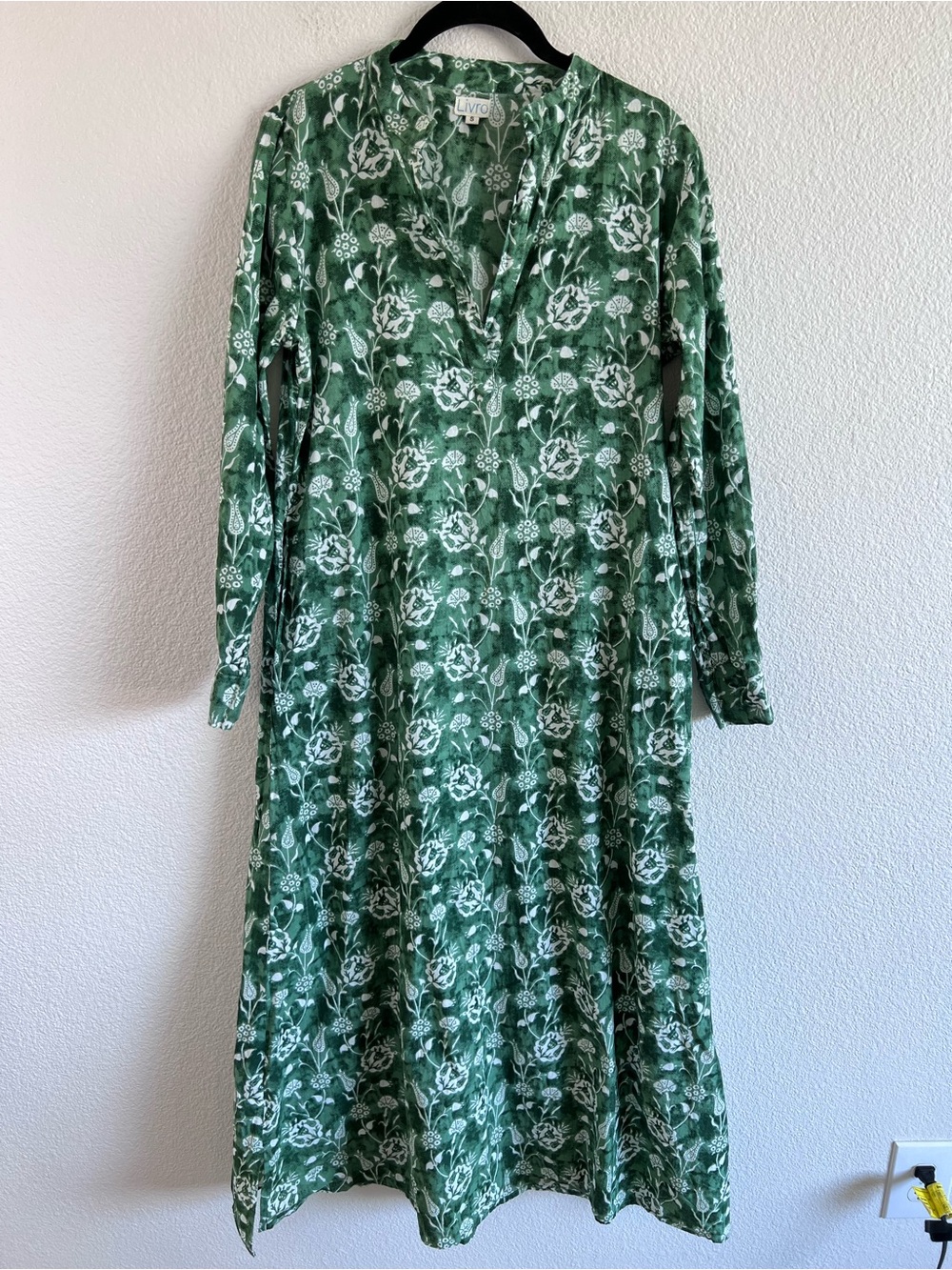 Livro Women's Green Floral Block Print Maxi Shirt Dress Deep V-Neck Cottagecore